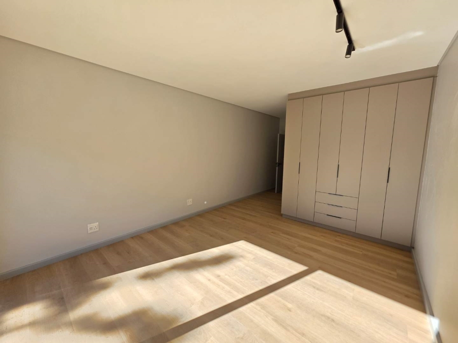 6 Bedroom Property for Sale in Die Boord Western Cape
